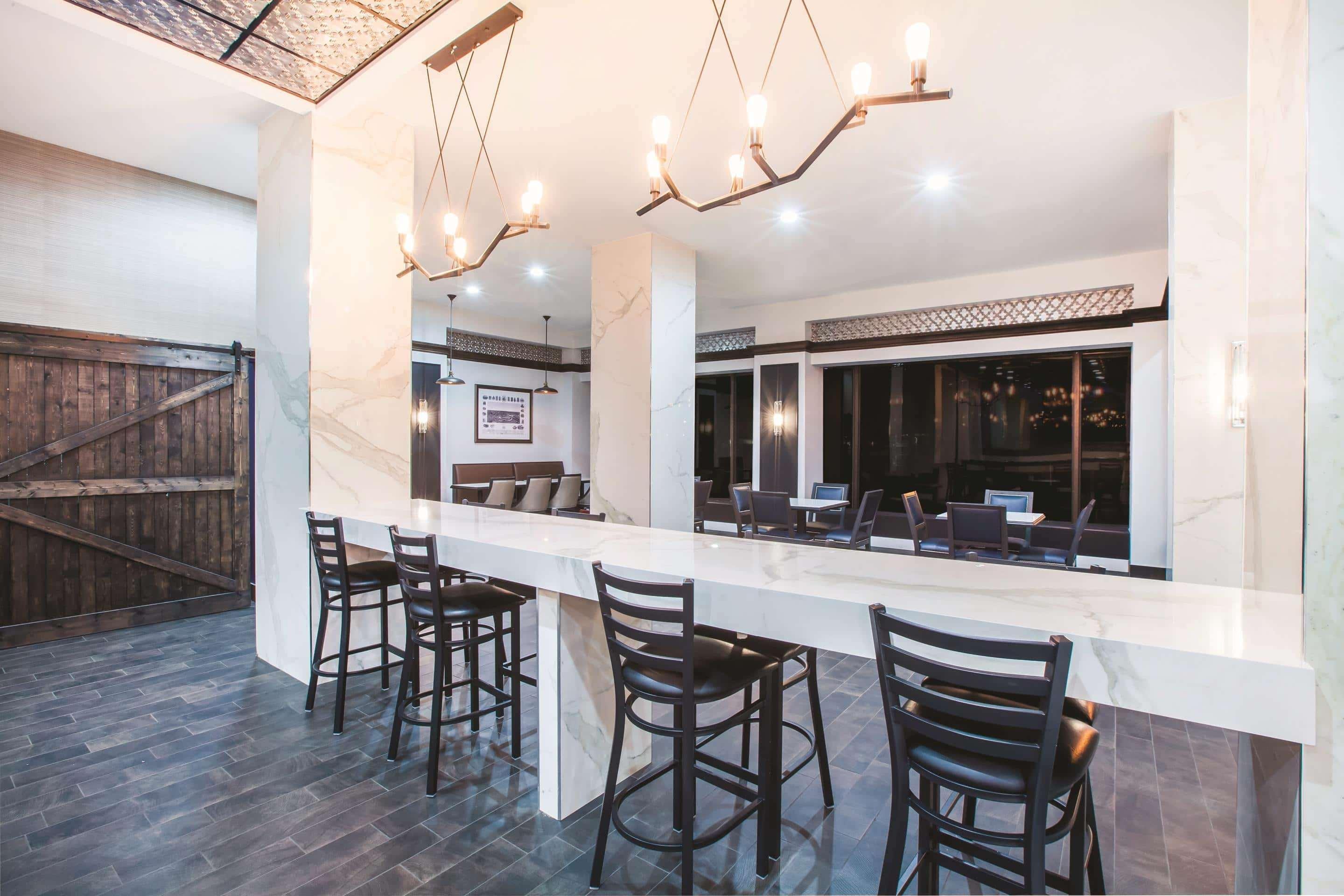 Holiday Inn Express - Dallas Downtown By Ihg Bagian luar foto