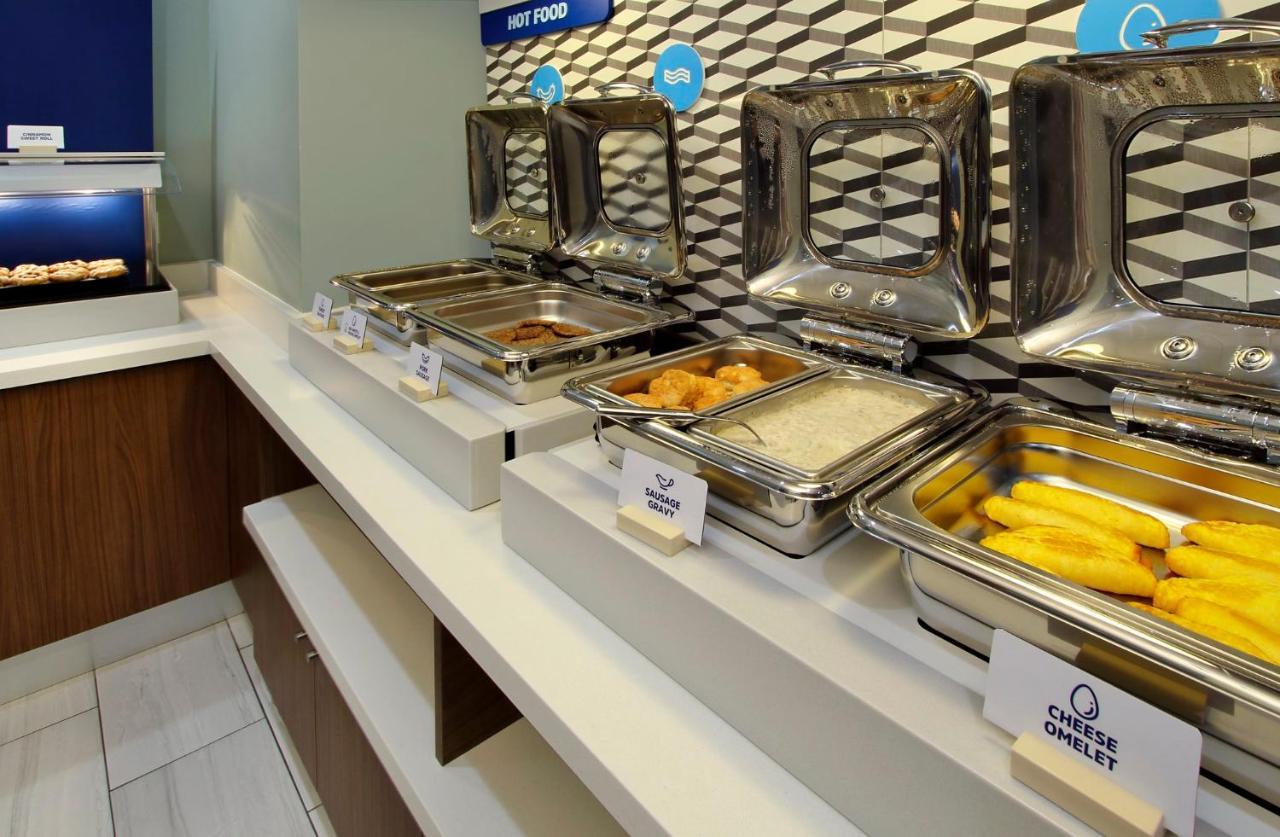 Holiday Inn Express - Dallas Downtown By Ihg Bagian luar foto