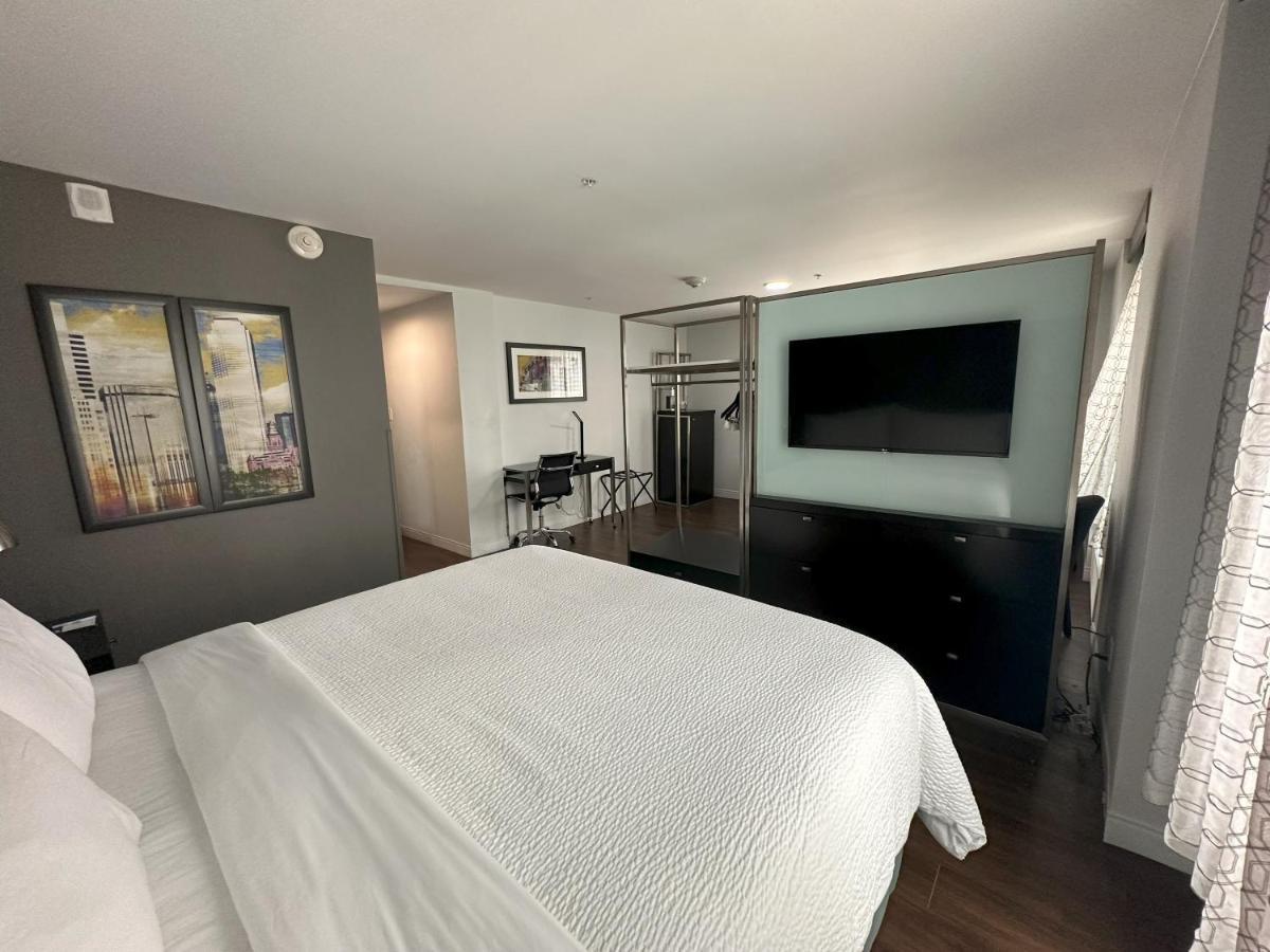 Holiday Inn Express - Dallas Downtown By Ihg Bagian luar foto