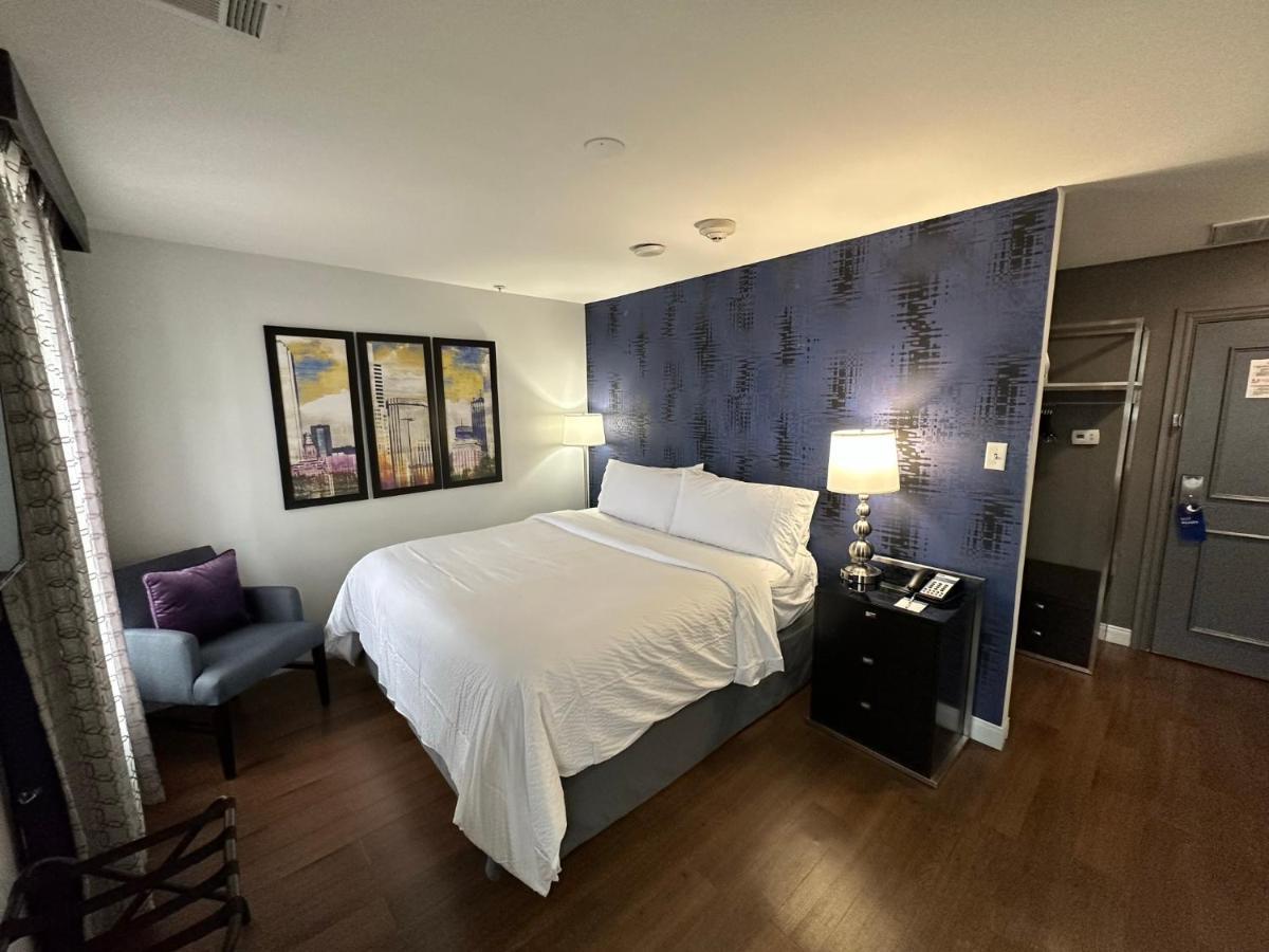 Holiday Inn Express - Dallas Downtown By Ihg Bagian luar foto