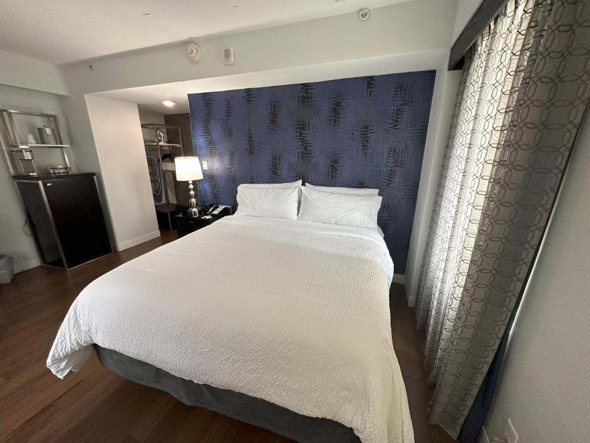 Holiday Inn Express - Dallas Downtown By Ihg Bagian luar foto