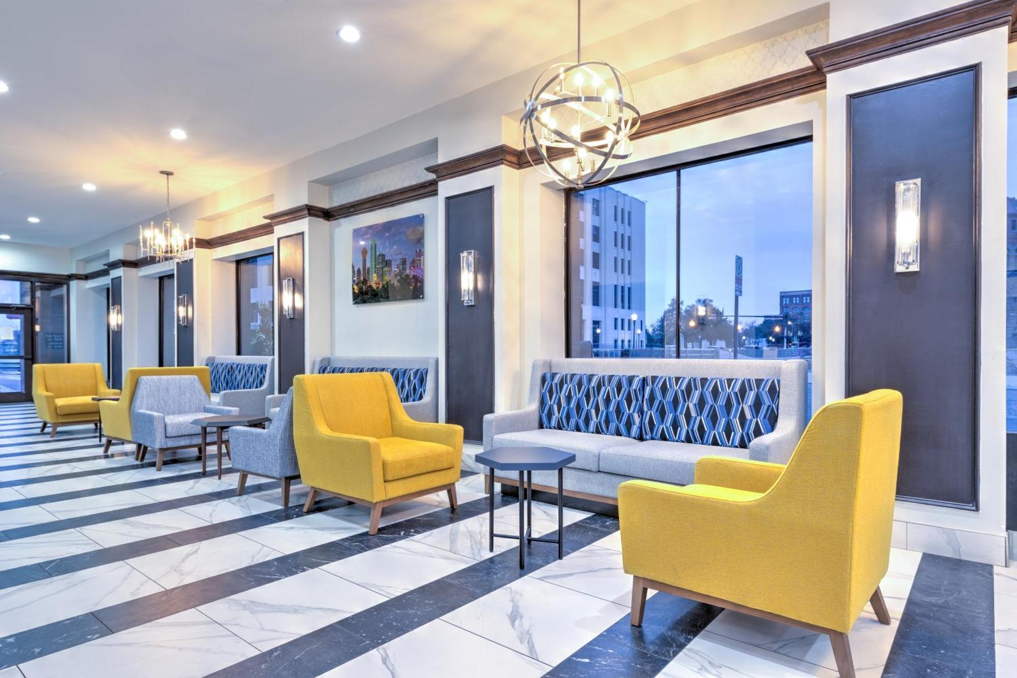Holiday Inn Express - Dallas Downtown By Ihg Bagian luar foto
