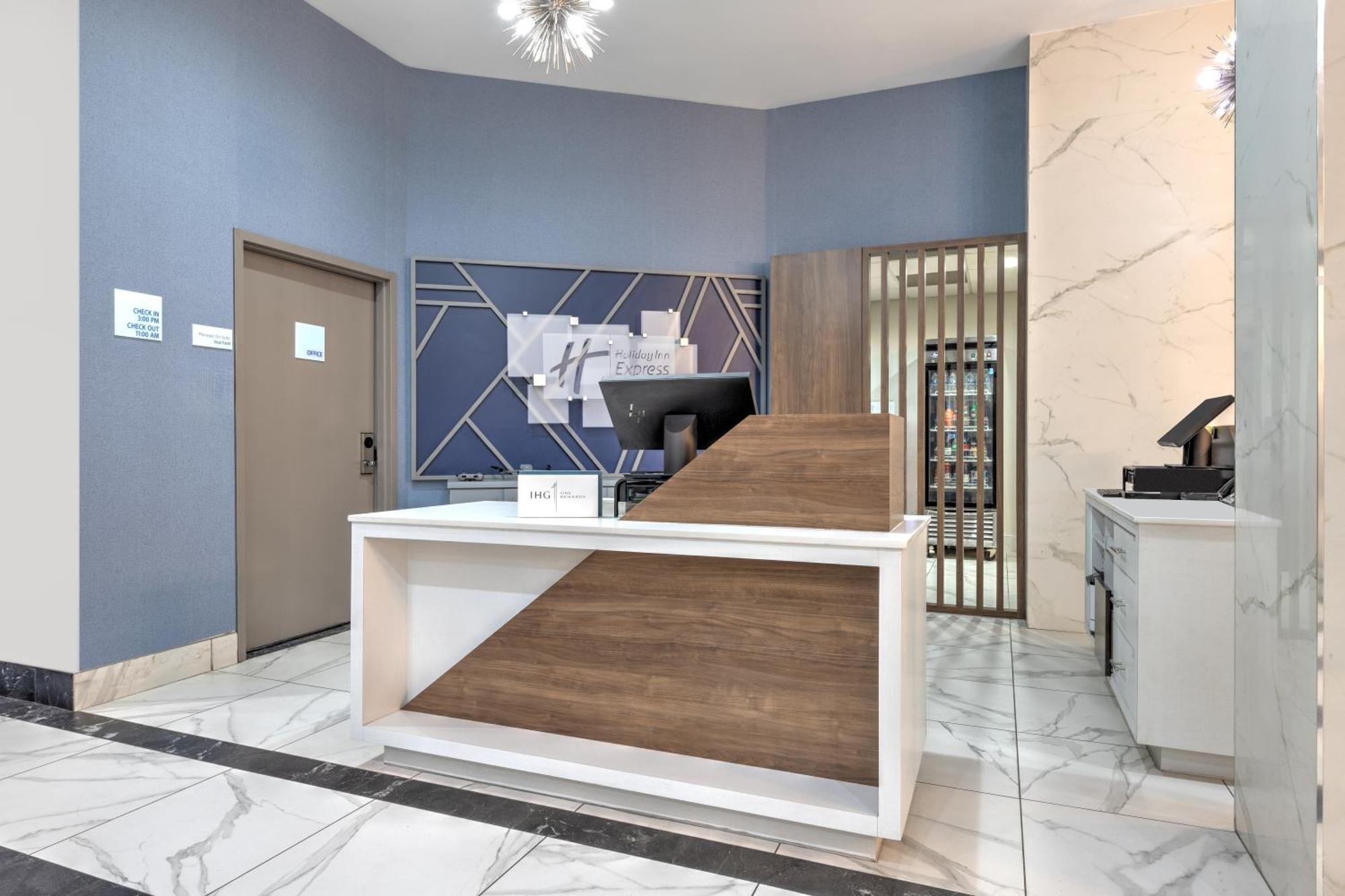 Holiday Inn Express - Dallas Downtown By Ihg Bagian luar foto