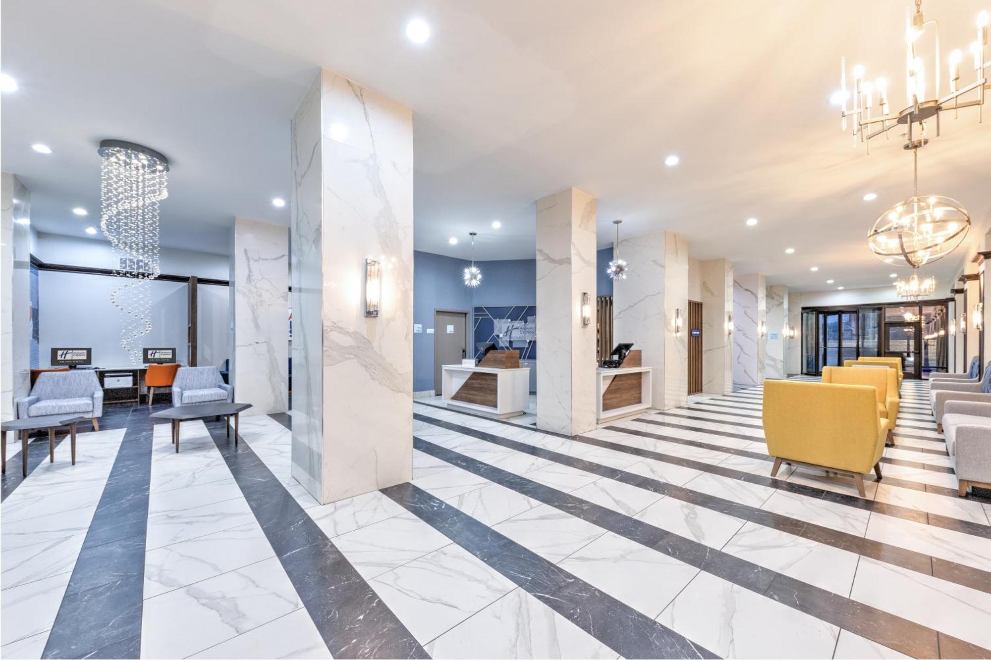Holiday Inn Express - Dallas Downtown By Ihg Bagian luar foto